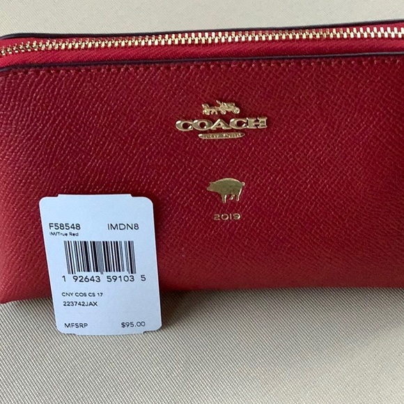 NWT Coach Limited Edition Cosmetic Case - Picture 4 of 5